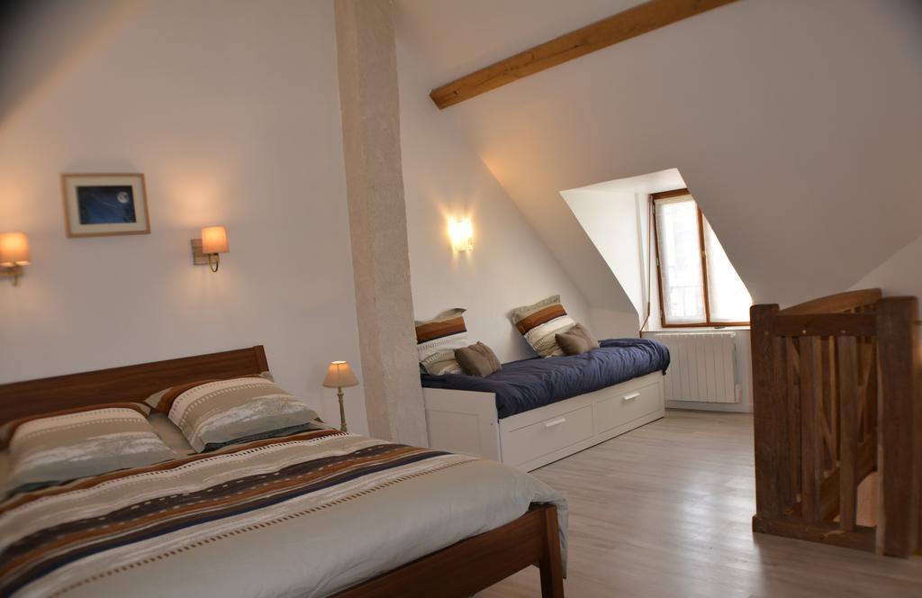 Gites A L'Ombre Des Chenes Châteauvieux Rom bilde